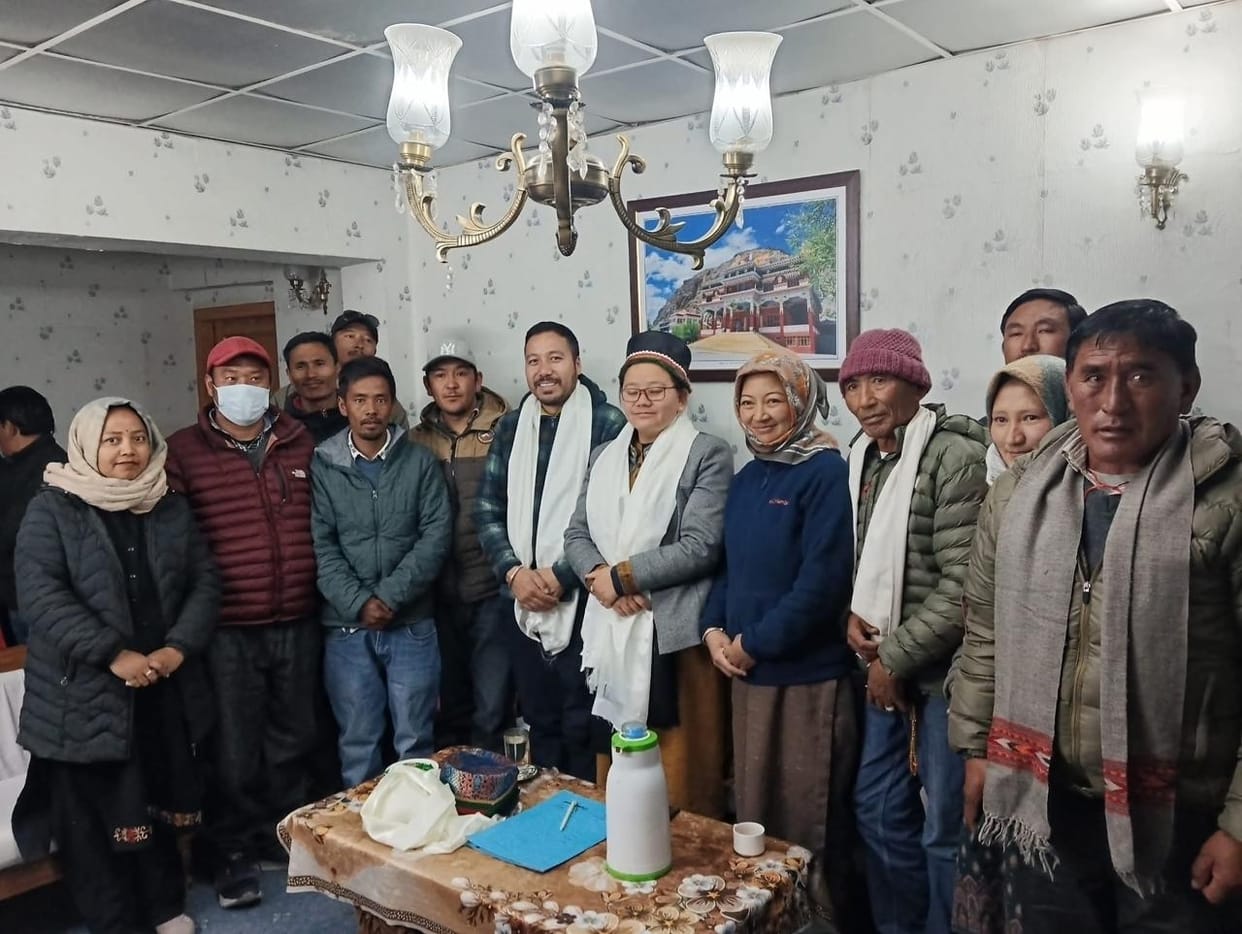 SMC teachers welcomed the MLA