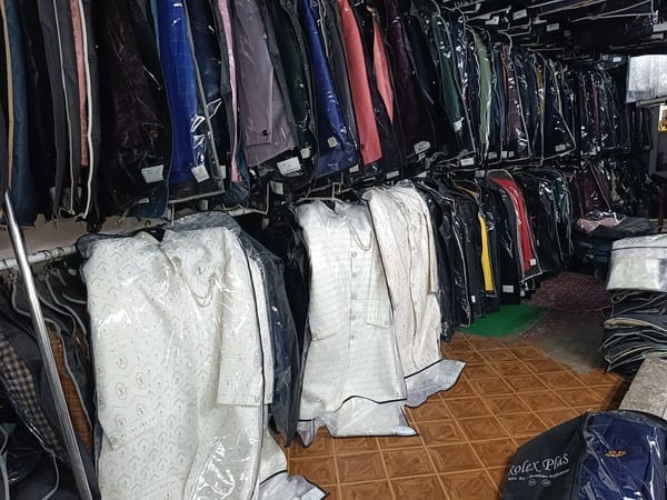 Hathras Transforms into a Hub for Kurtas and Sherwanis