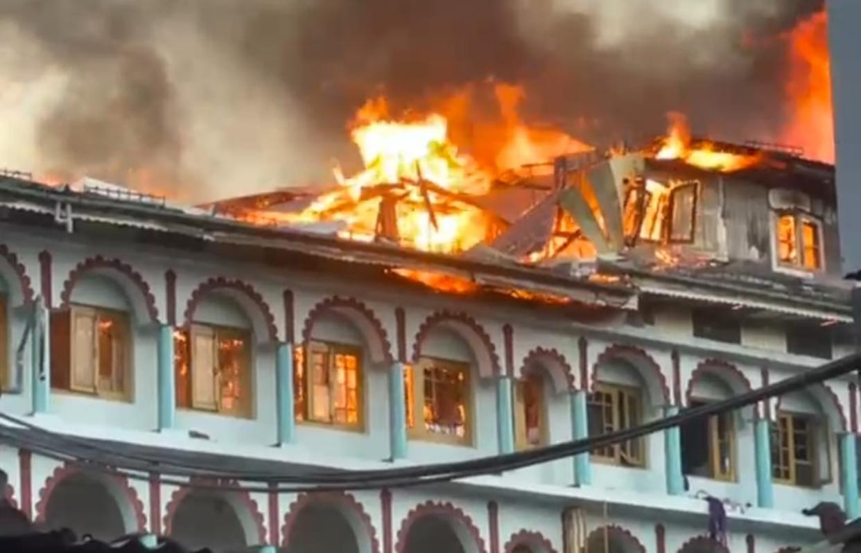 Srinagar, Haiderpora, Fire in Madrasa