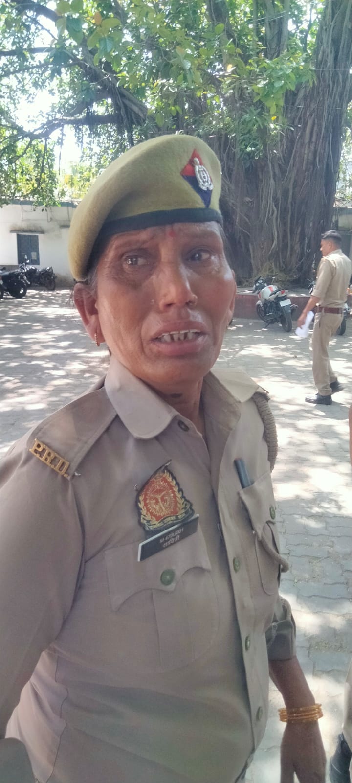 Female constable accused of indecency, PRD worker breaks down in tears
