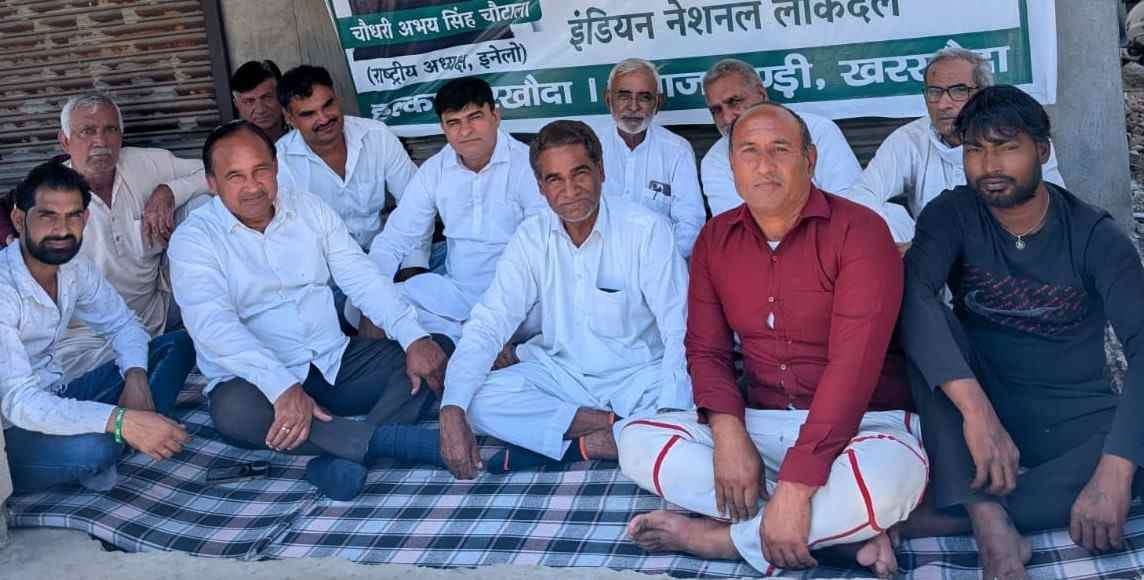 Wheat was purchased only once in 12 days at Kharkhoda Mandi.
