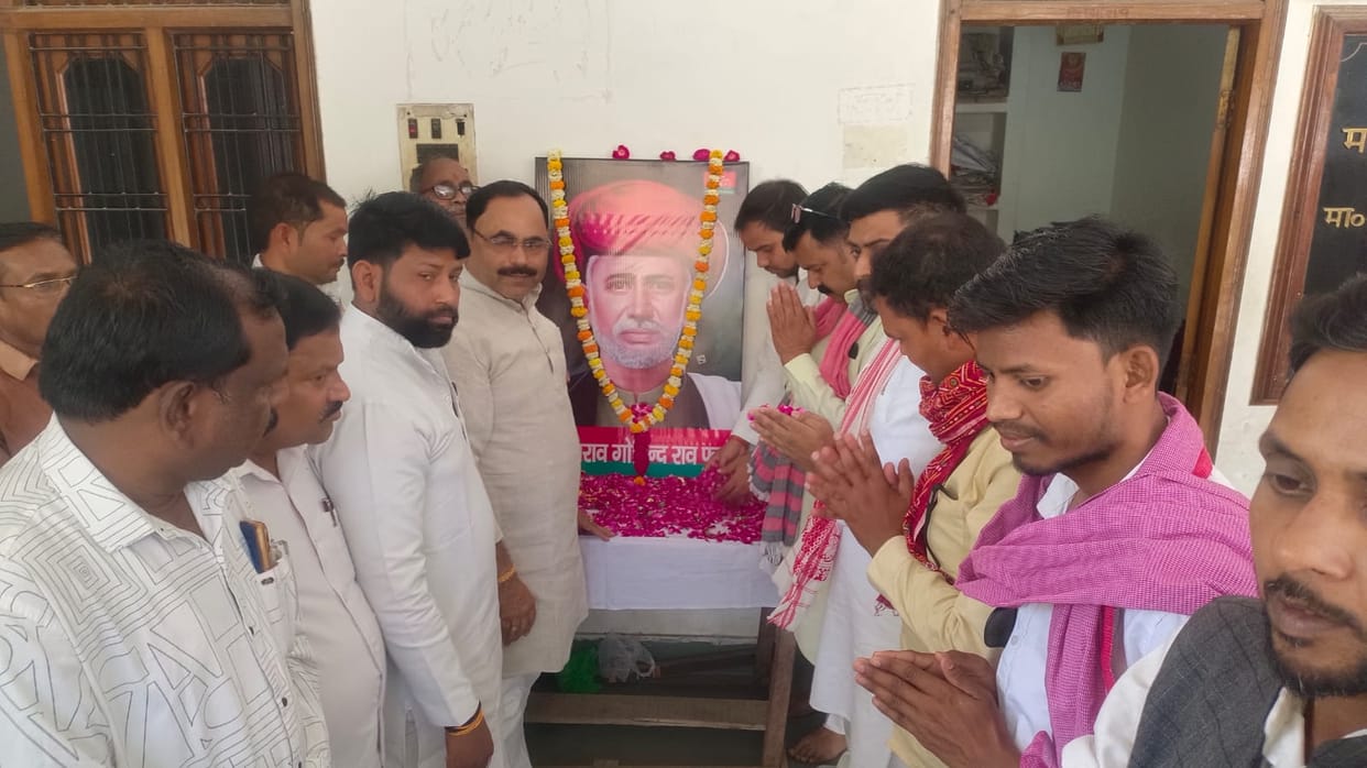 Jyotiba Phule was the father of Indian social revolution: Surendra