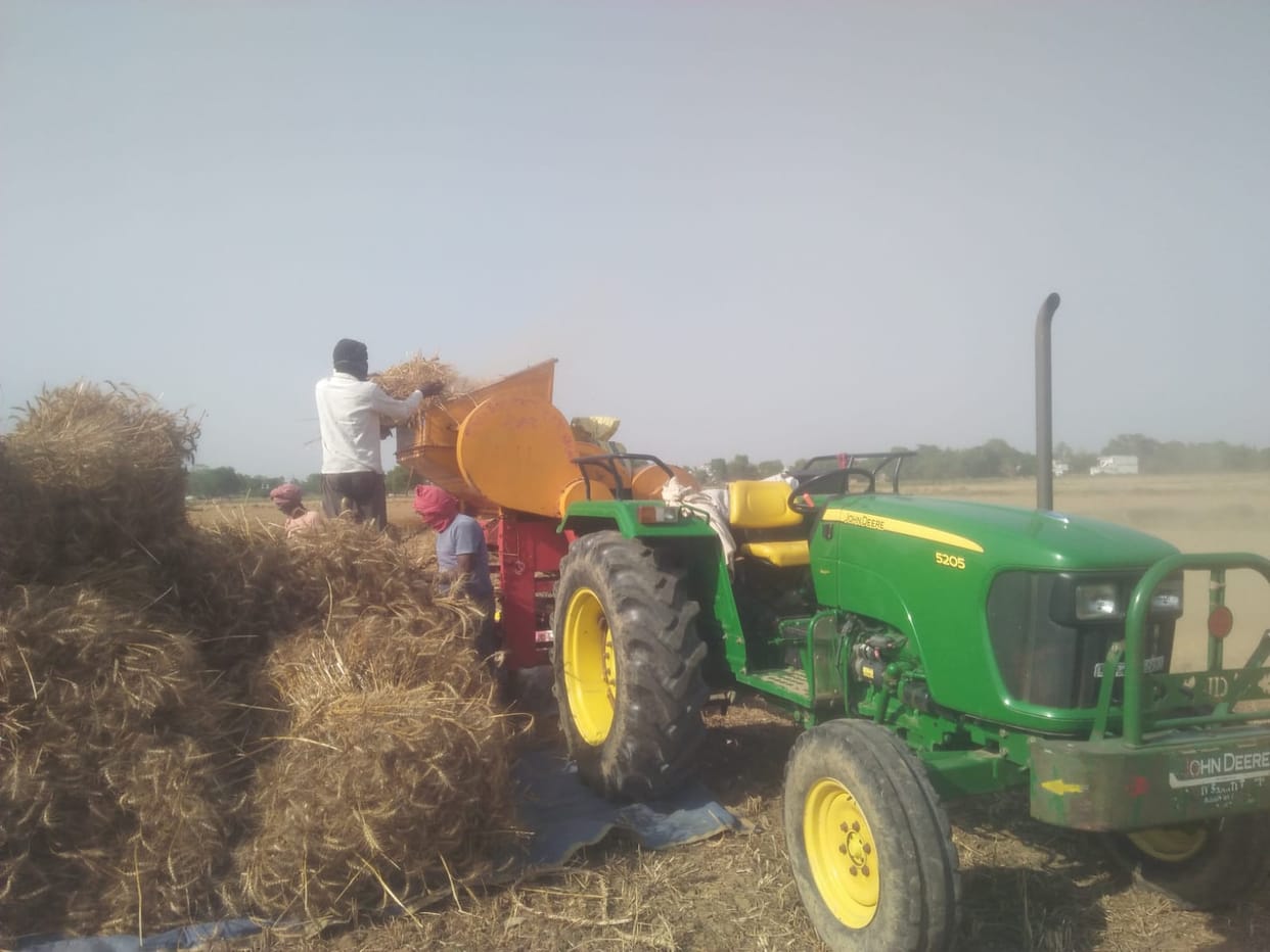 Clear weather on third day too, threshing work affected due to strong winds