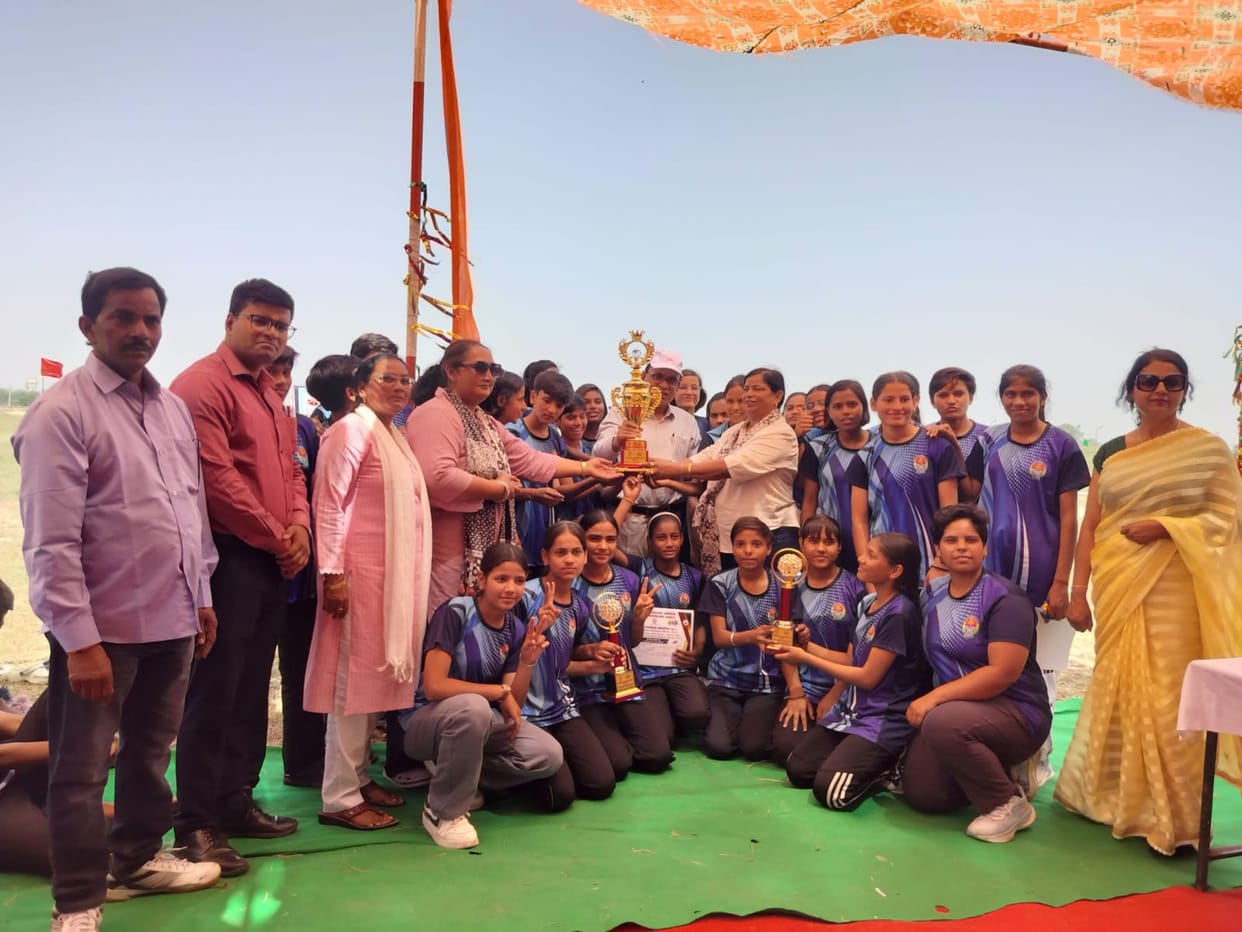 Agra 'A' Cluster Champion in Regional Athletics Meet