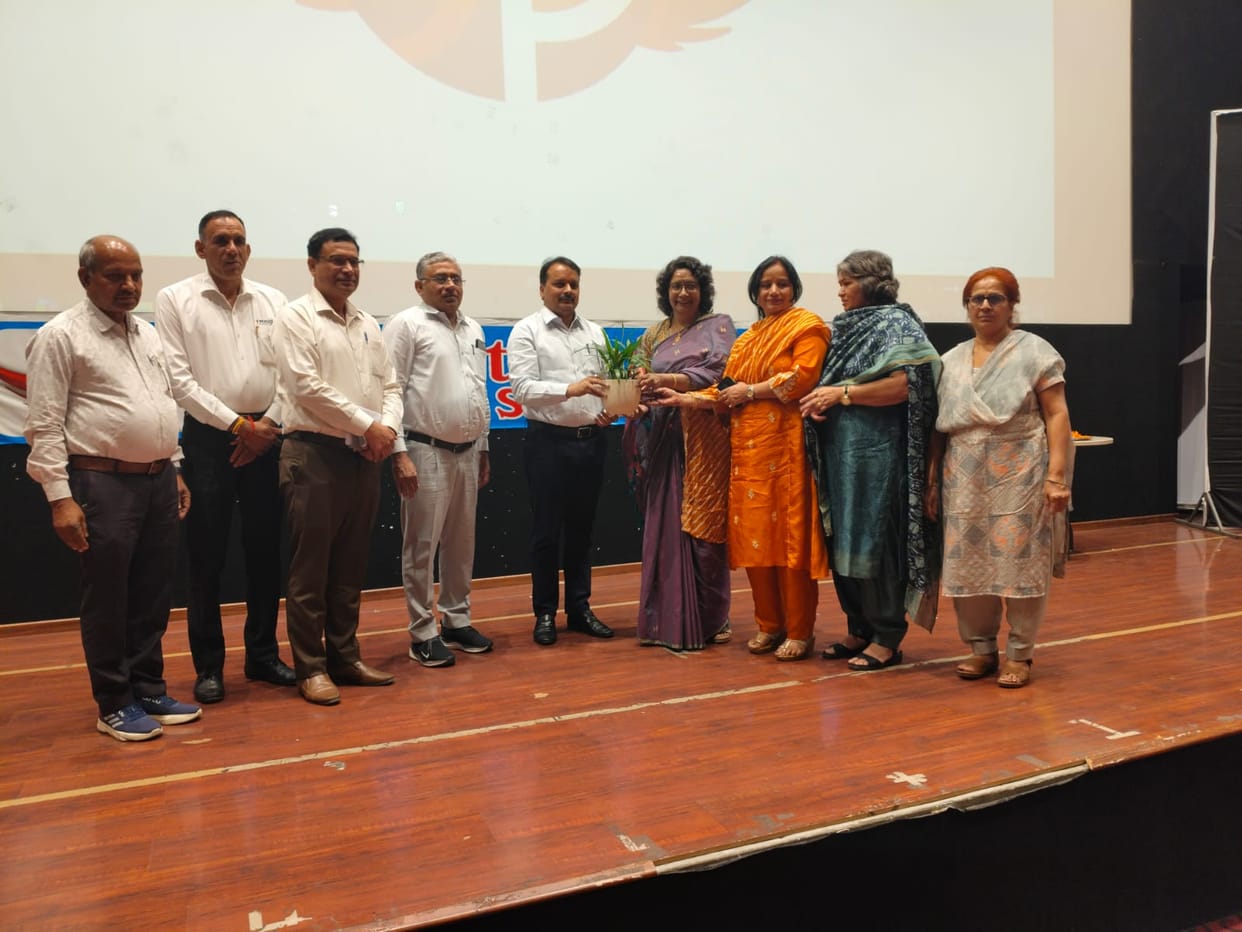 Chief Minister's OSD held a meeting to ensure overall development of students.