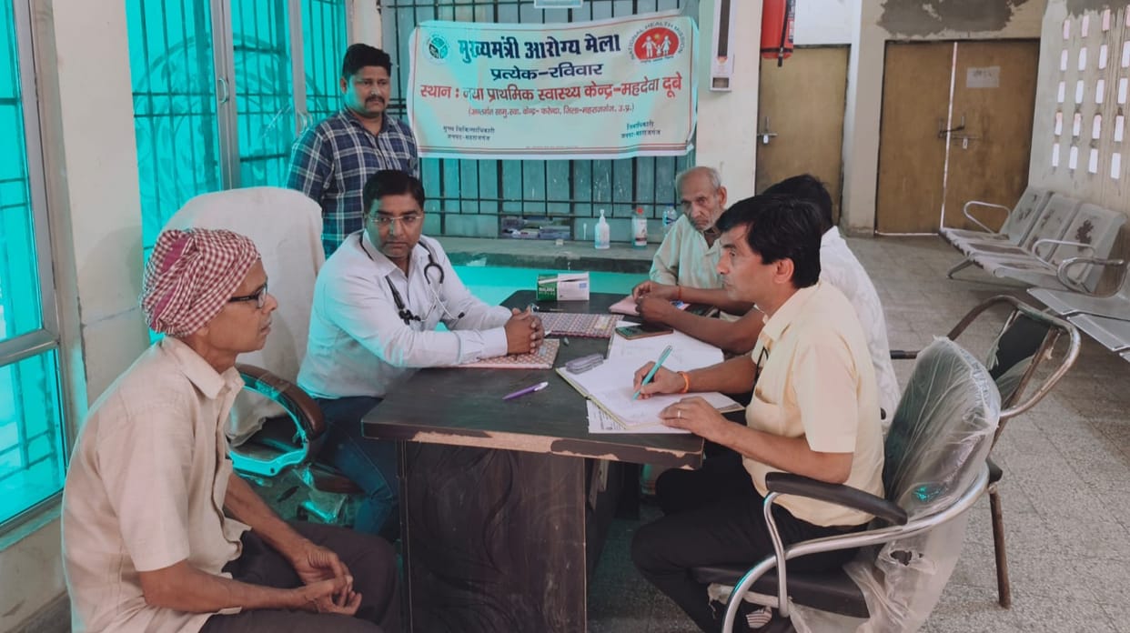 Patients suffering from common diseases gathered at the Arogya Health Fair and were treated.
