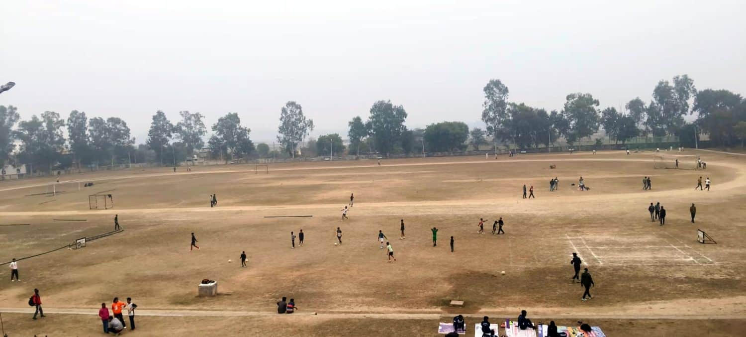 फोटो 12 एमएएचपी 02 परिचय-इस जिला स्पोर्ट्स स्टेडियम में प्रस्तावित है तरणताल। संवाद