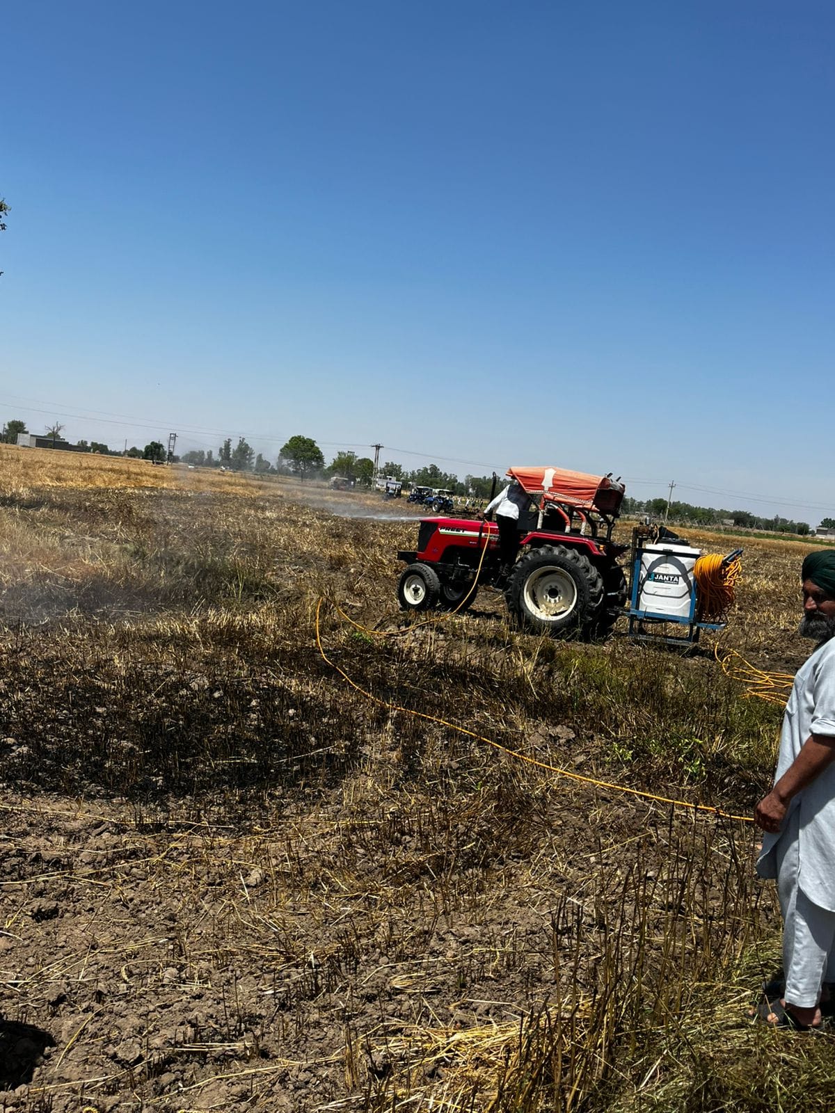 Three acres of wheat crop burnt due to short-circuit in the wire