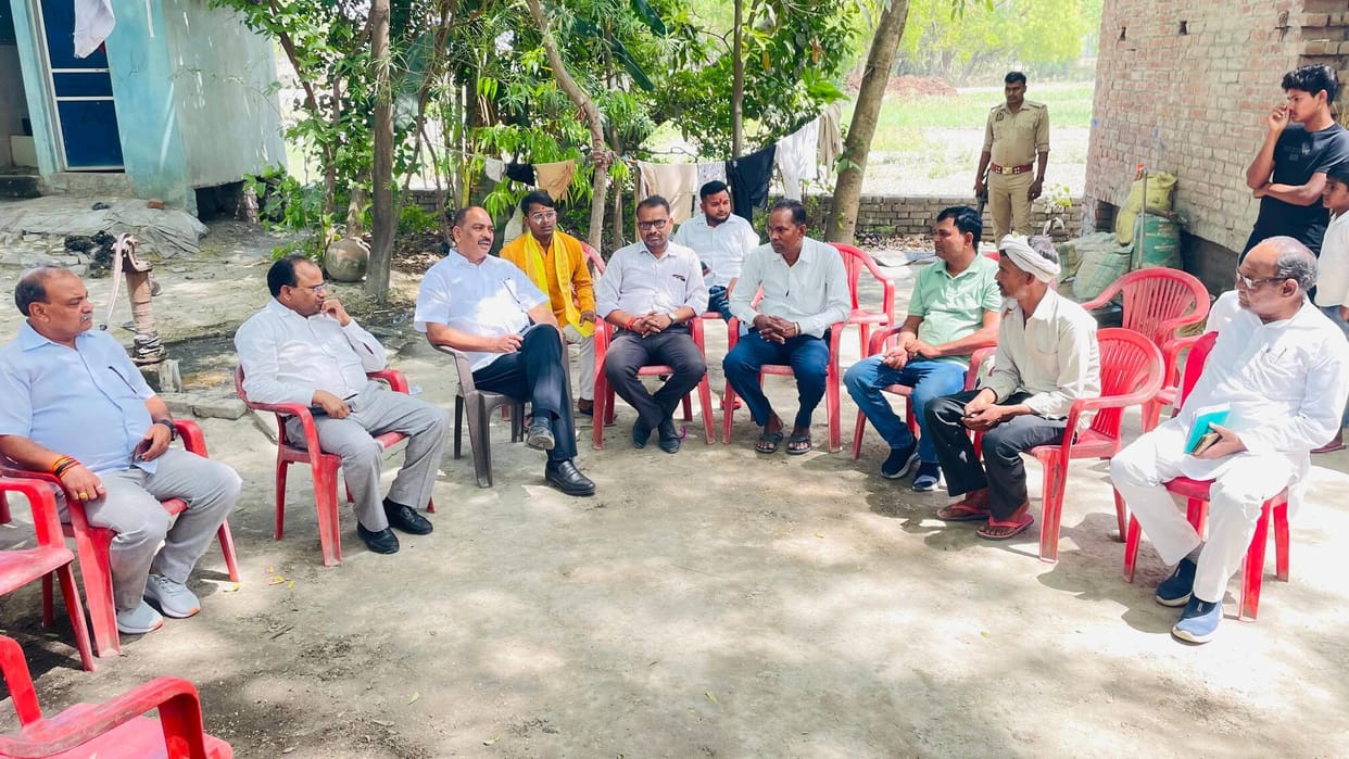 MP Praveen Patel met the family of the deceased