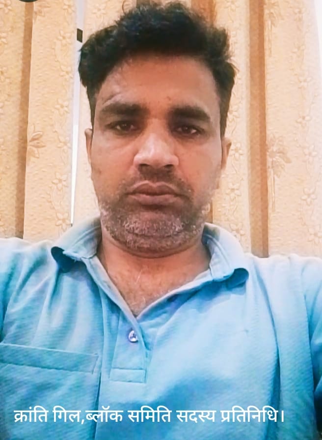 There is no health center in Hansewala, people have to go to the city for treatment