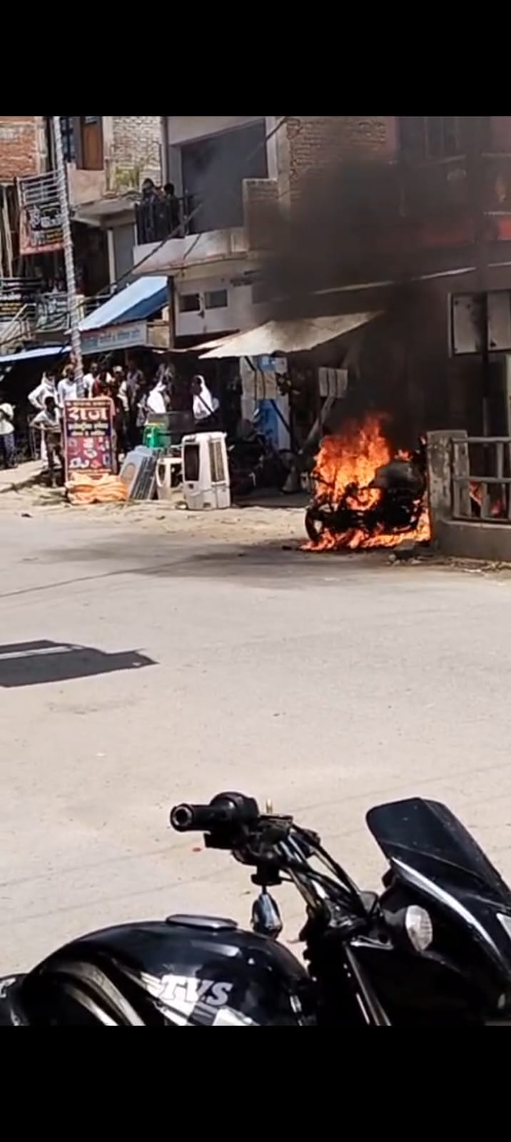 Drunk man sets his bike on fire