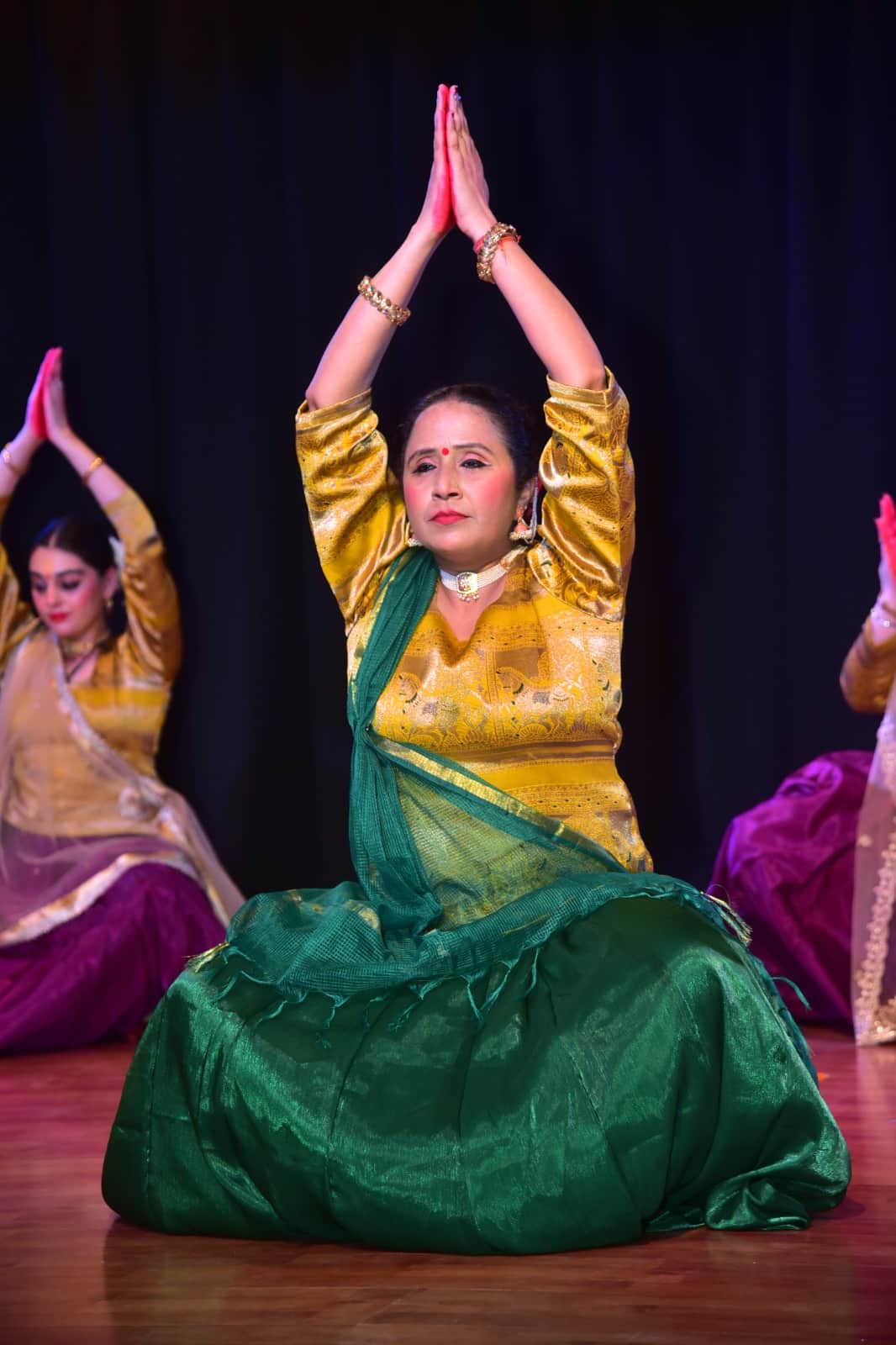 महाराजा अग्रसेन महाविद्यालय में आयोजित कार्यक्रम में प्रस्तुति देती कलाकार। संस्थान