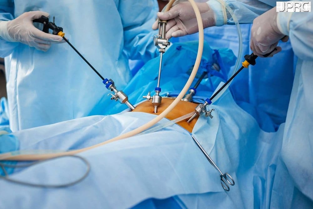 Experts reveal new method of spine surgery