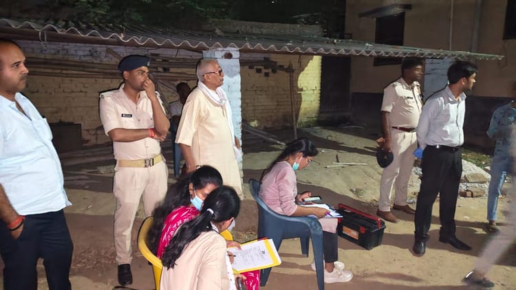 Bihar News: इंजीनियरिंग छात्रा का संदिग्ध हालात में शव बरामद, परिजनों ने हत्या का आरोप लगाया; जांच शुरू