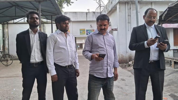 Bihar Crime: '50 लाख दो नहीं तो काम छोड़ दो', ठेकेदार को पेटी कॉन्ट्रैक्टर की धमकी; पुलिस जांच में जुटी