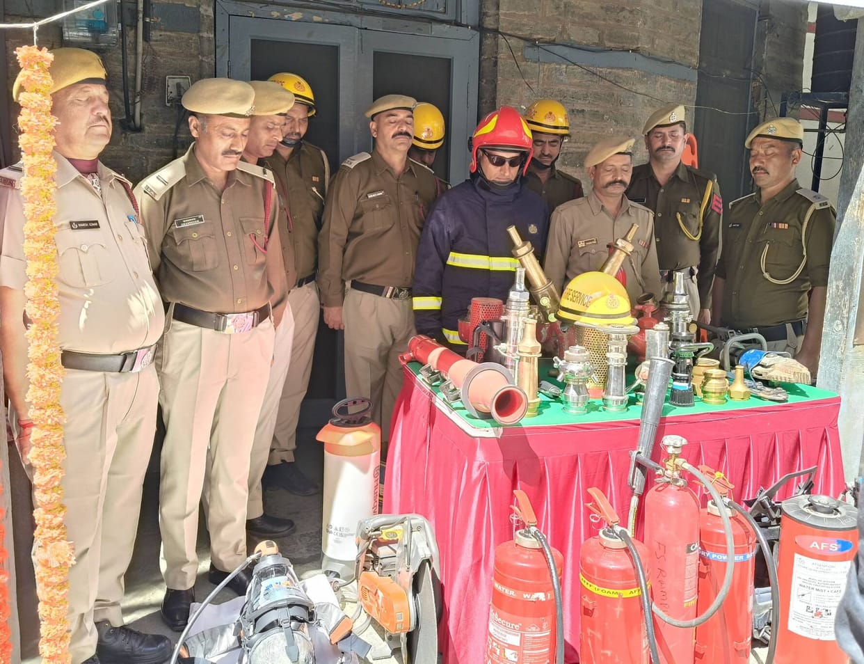 Tribute paid to the soldiers martyred at Bombay Dockyard in Rampur