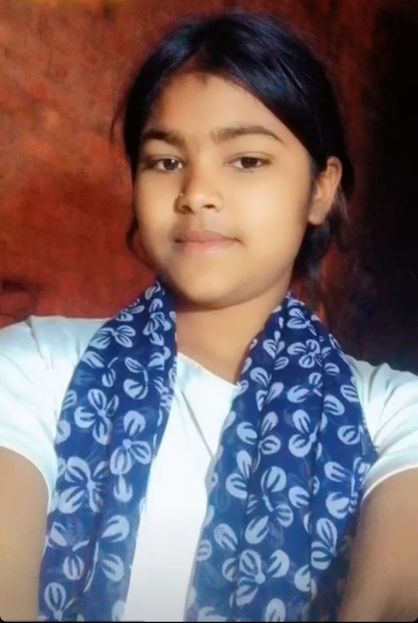 Teenage girl's body found hanging