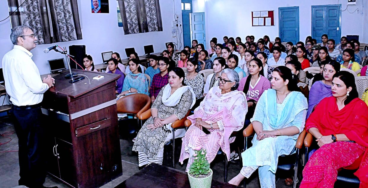 Legal aid provided to girl students, information about NALSA Legal Services Authority