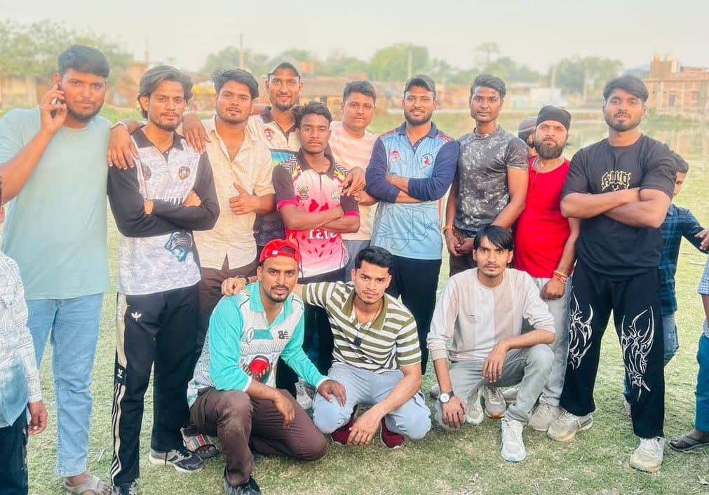 Lala Maiku Jewellers Club reached the semi-finals, defeating Harshit Eleven by 7 runs