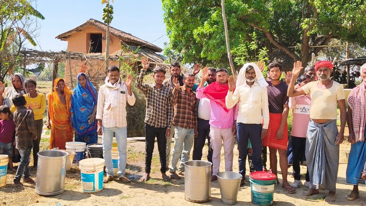 Complete the work of supplying clean drinking water to every household by June.