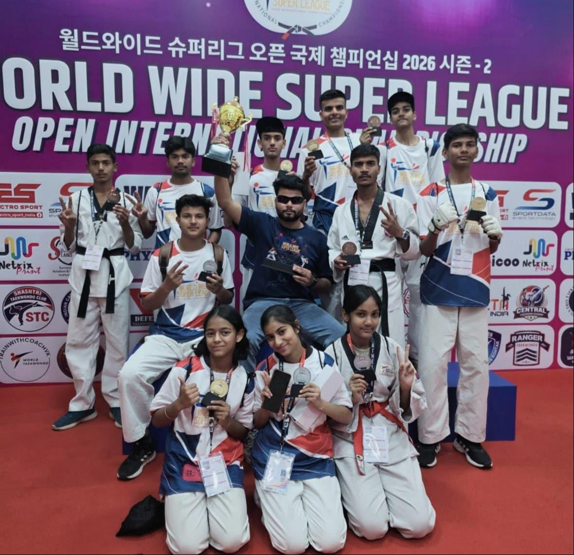 District players won 11 medals in Taekwondo.