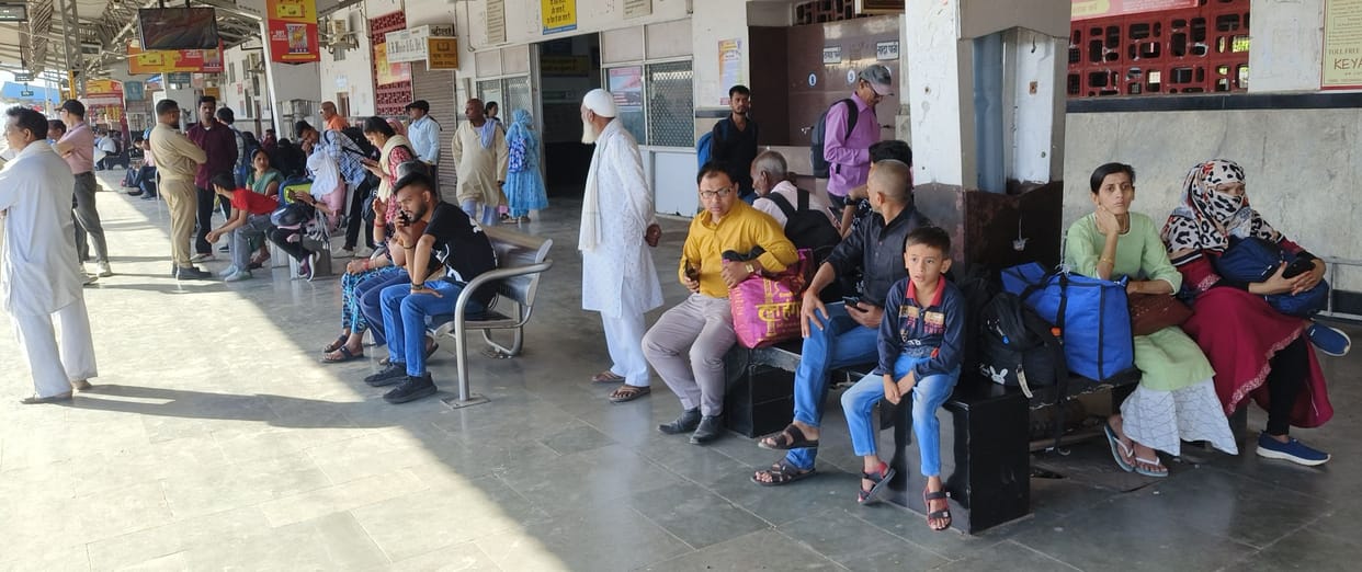 Nine trains did not arrive due to diversion and cancellation.