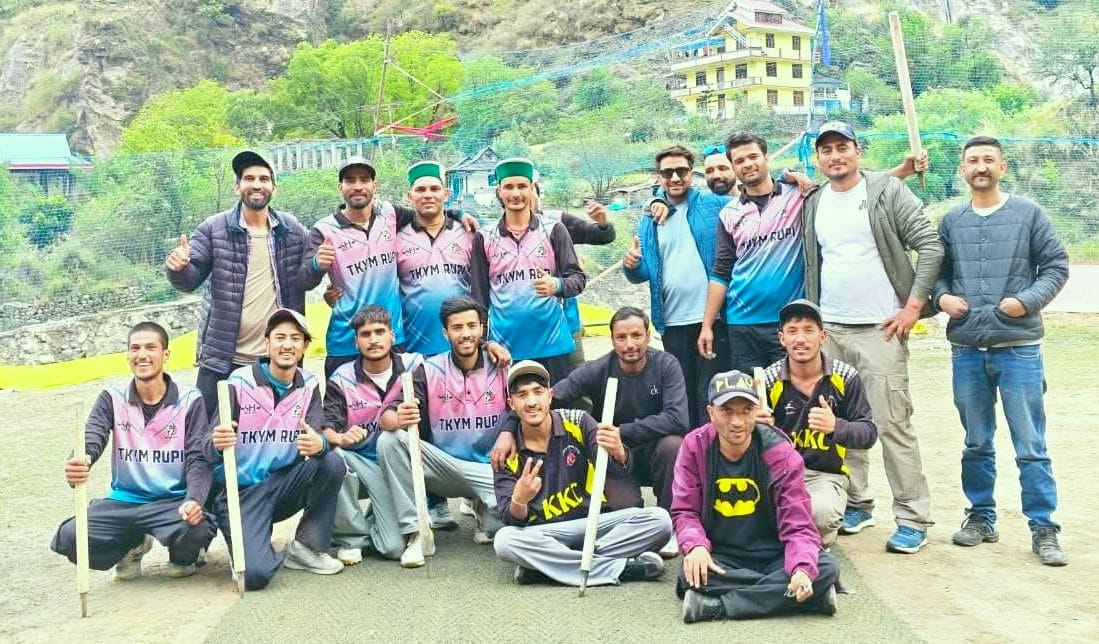 Youth Club Rupi won the Dream Cup cricket

competition, with Kaobil finishing as runner-up