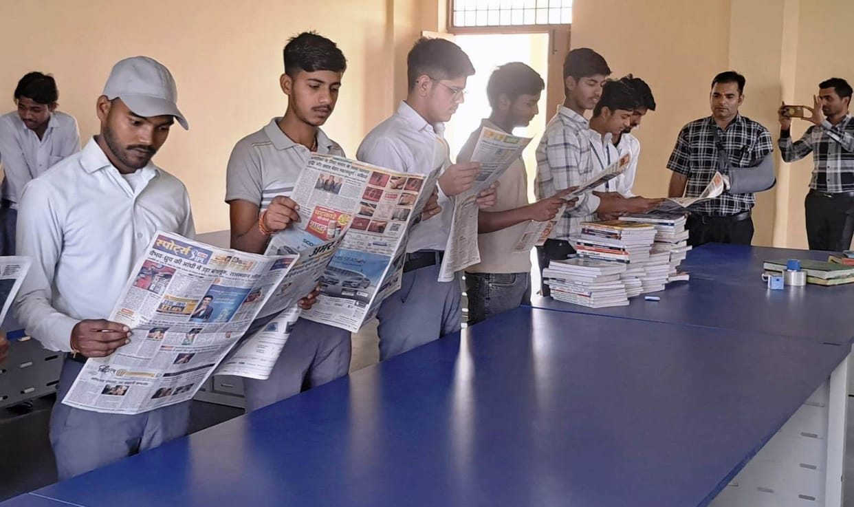 Students read the news