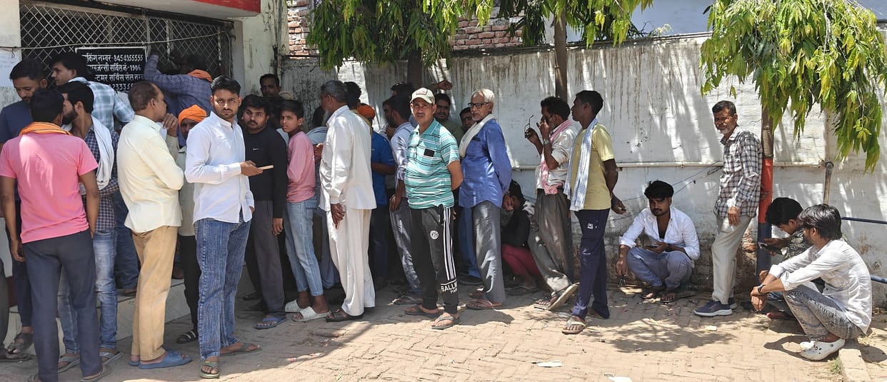 800 consumers returned empty handed