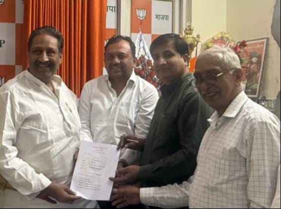 12 candidates from the BJP have come forward to contest the mayoral election and 225 for the councilor post.