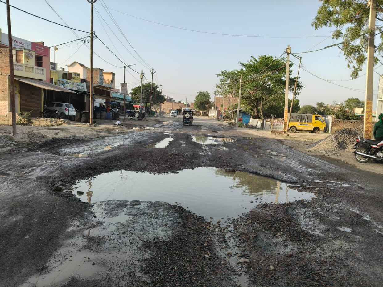 Rajapur bypass turns into a pond, road filled with potholes