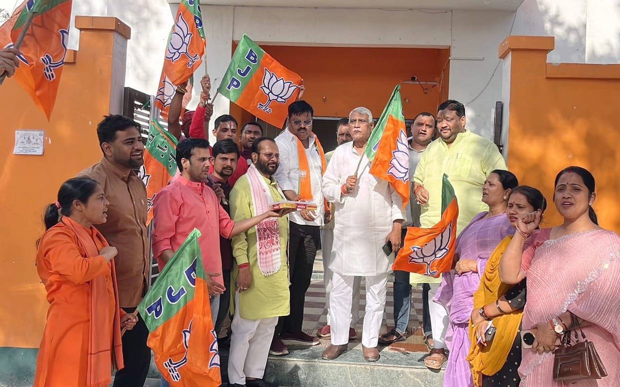 BJP workers celebrated becoming the Chief Minister of Bihar