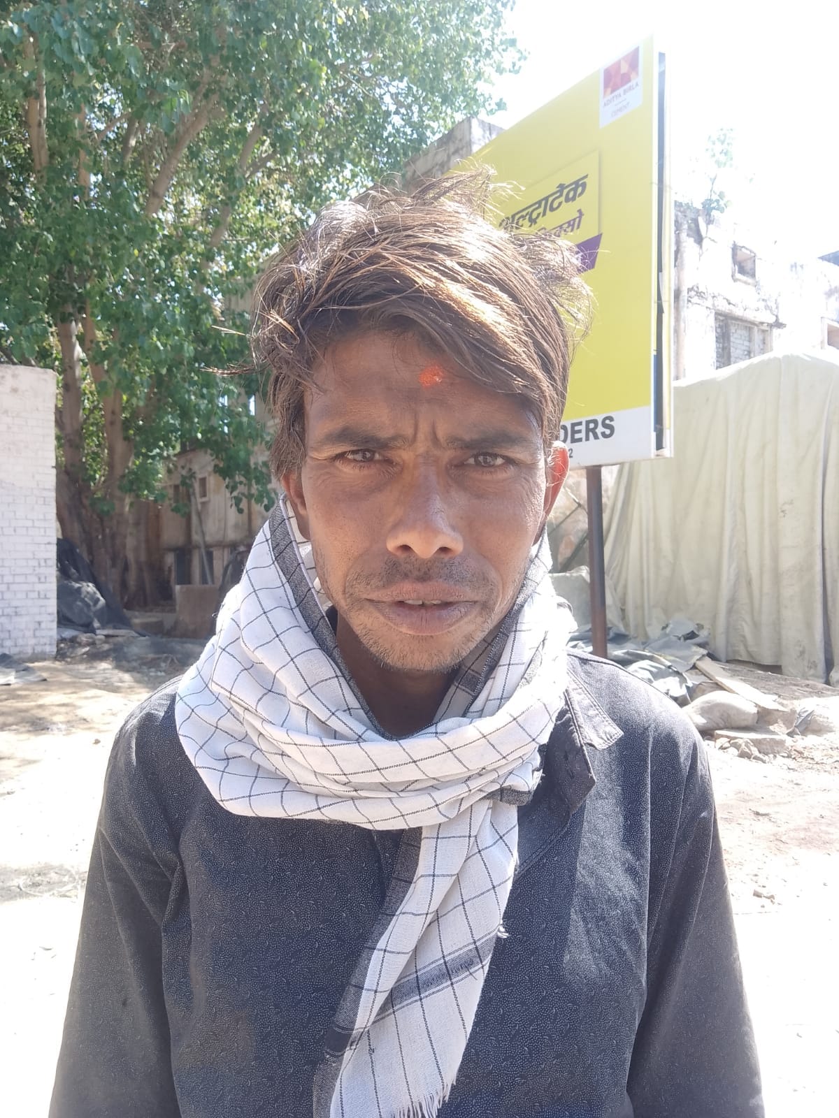 Rotary Kitchen Becomes a Lifeline; Workers' Dependence Grows as Canteens Shut Down