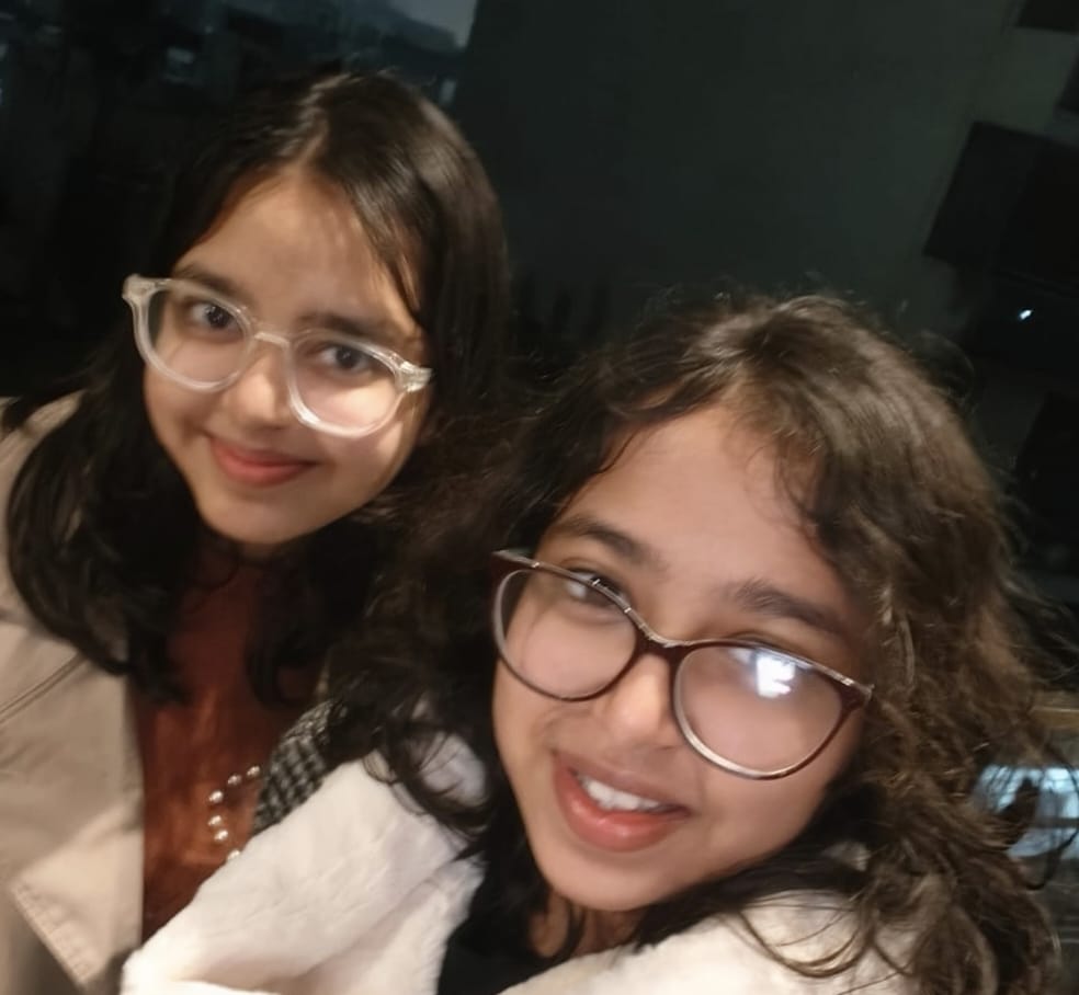 Riddhi secured 98.6% and Siddhi secured 96.5% marks in the CBSE Class 10 examinations.