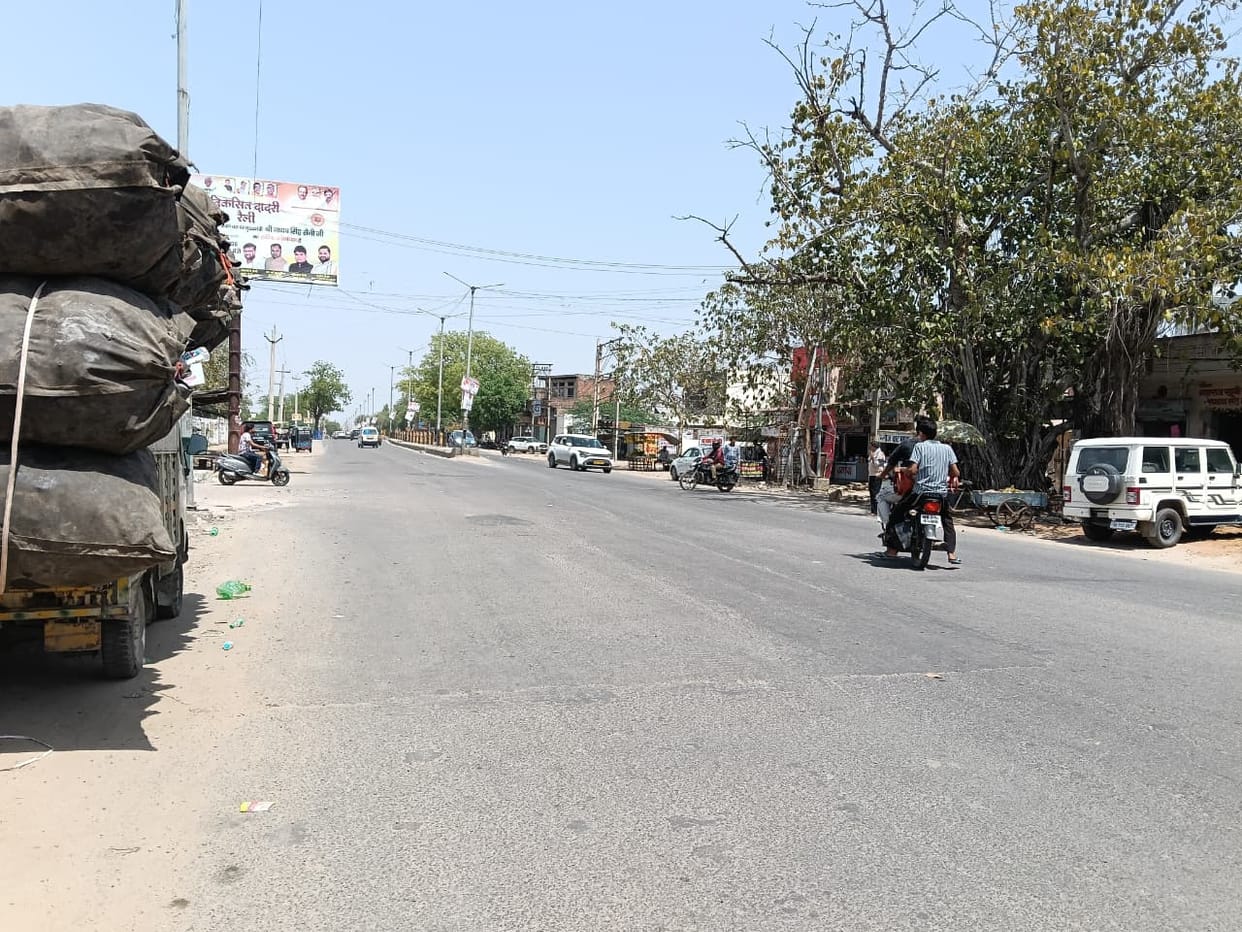 Eight main intersections will be illuminated with two crore rupees