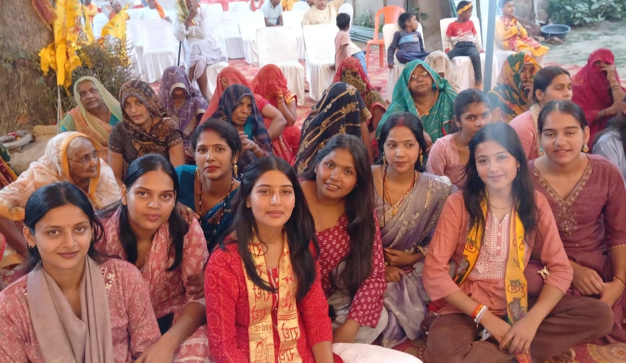 Devotion to God is obtained by the grace of God: Chandrabhushan