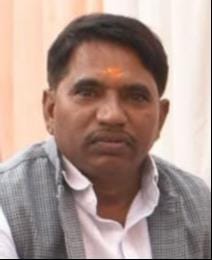 Death after being crushed by a truck of a transporter going to visit Vindhyachal