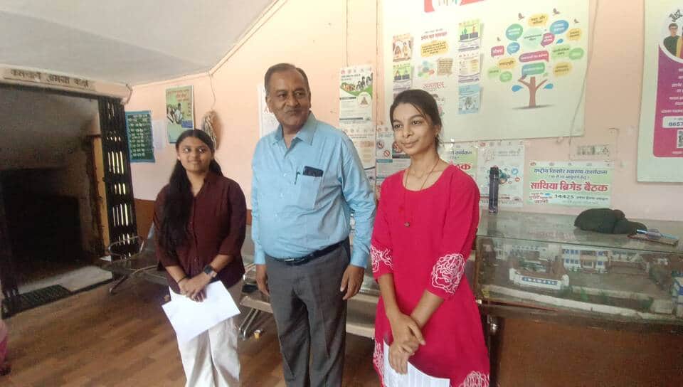 मध्य प्रदेश की मेरिट सूची में देवास की दो होनहार छात्राओं ने किया नाम रोशन