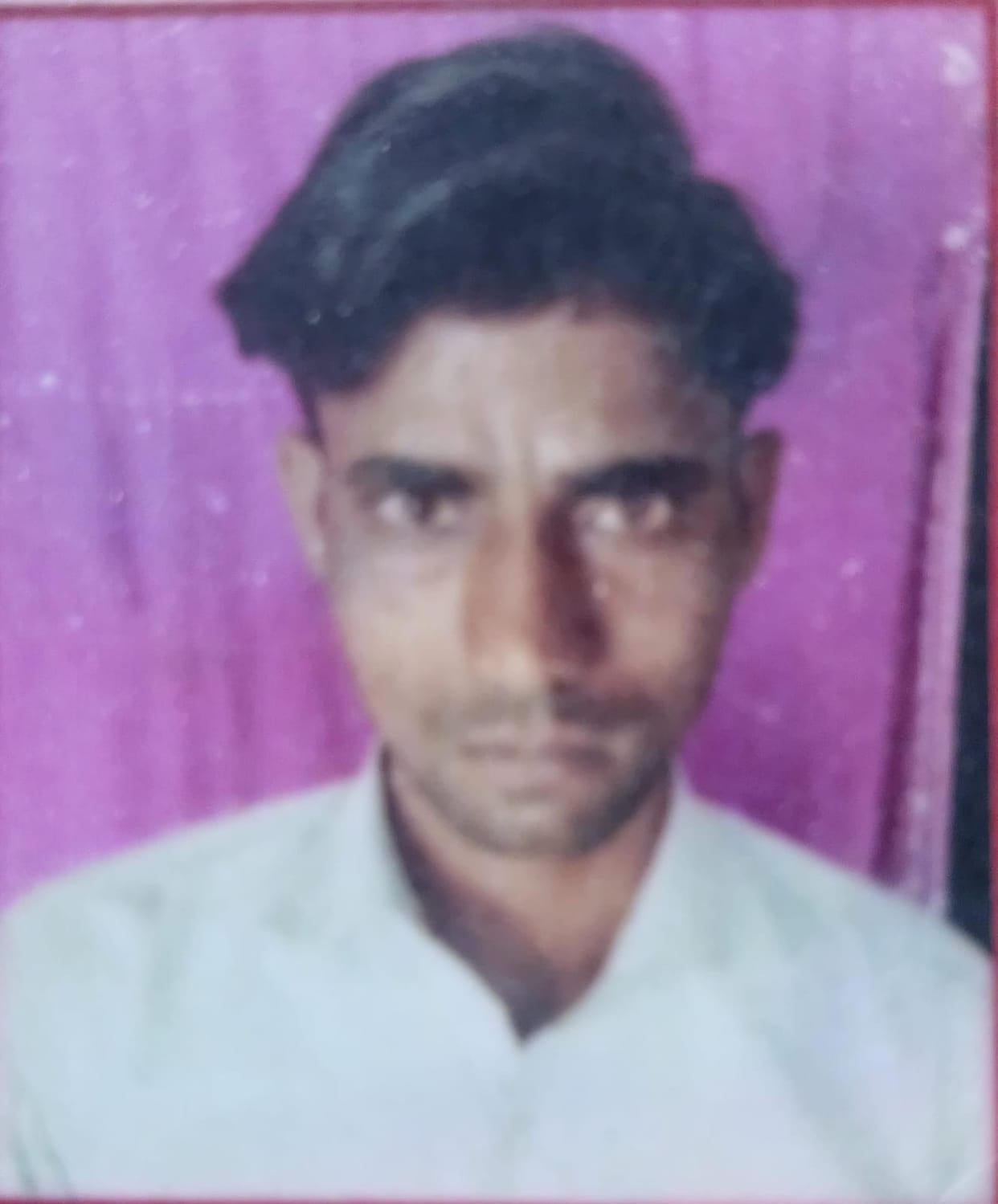 Husband's body found in field on 33rd day after wife's death