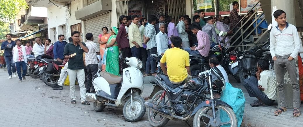 Cylinder Crisis Hits Auspicious Occasions: Over 150 Applicants Unable to Obtain Gas