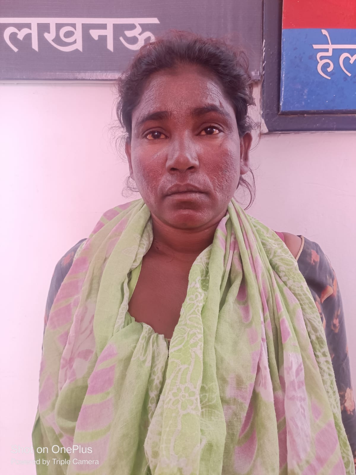 Auto snatching gang arrested