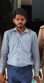 50 thousand cheated in the name of getting a forensic report changed, arrested
