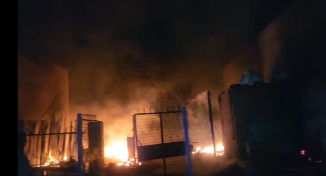 Fire broke out in the hut, cylinder exploded with a loud bang