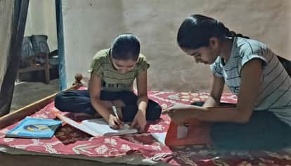 Mother gave her daughters a boost by cooking at home, both sisters performed brilliantly in 10th grade