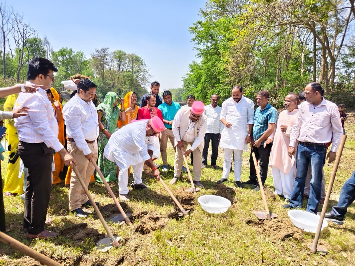 Efforts to revive Gomti River after cutting, excavation begins at source