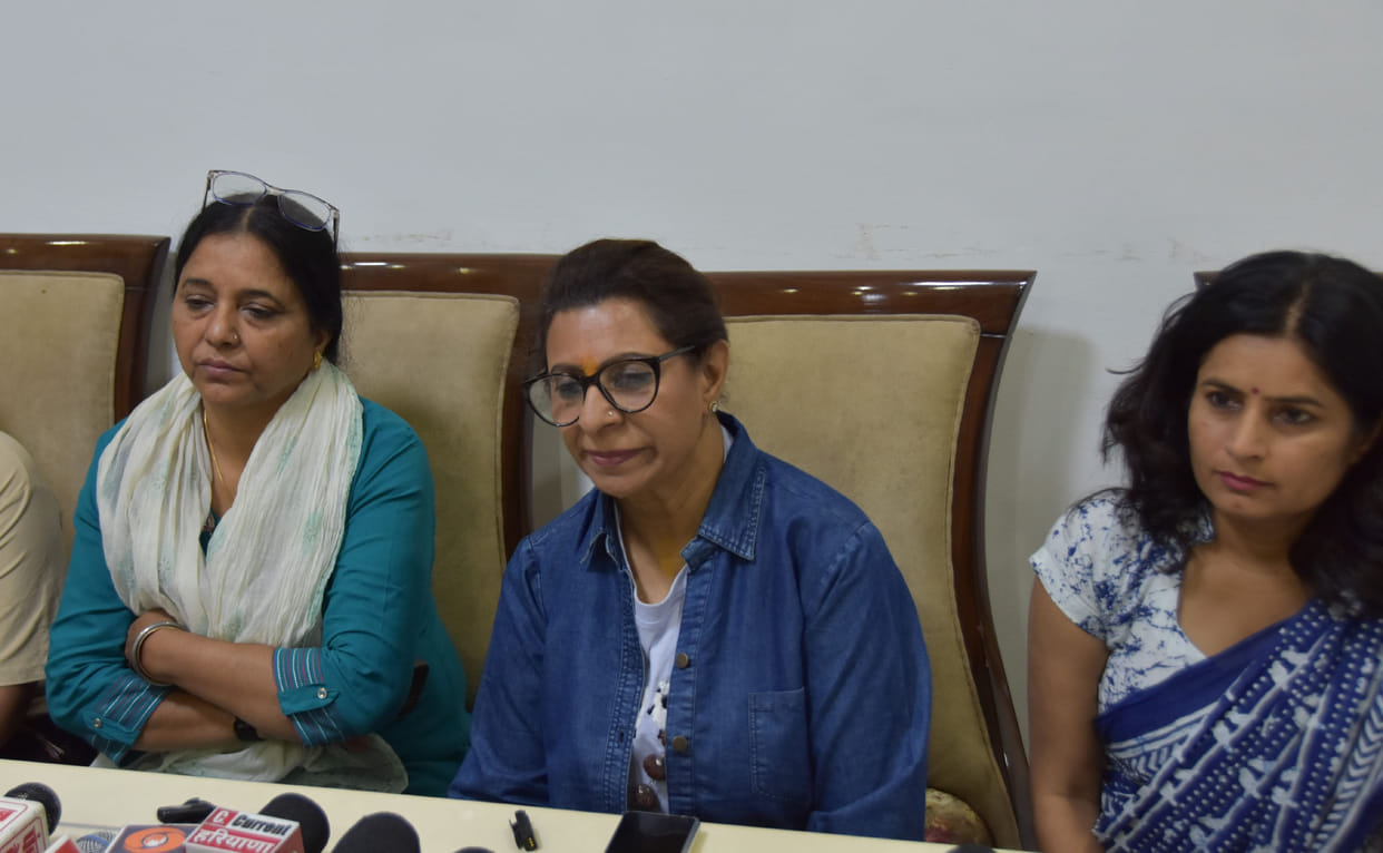 Abusing mother and sister in songs is condemnable: Renu Bhatia