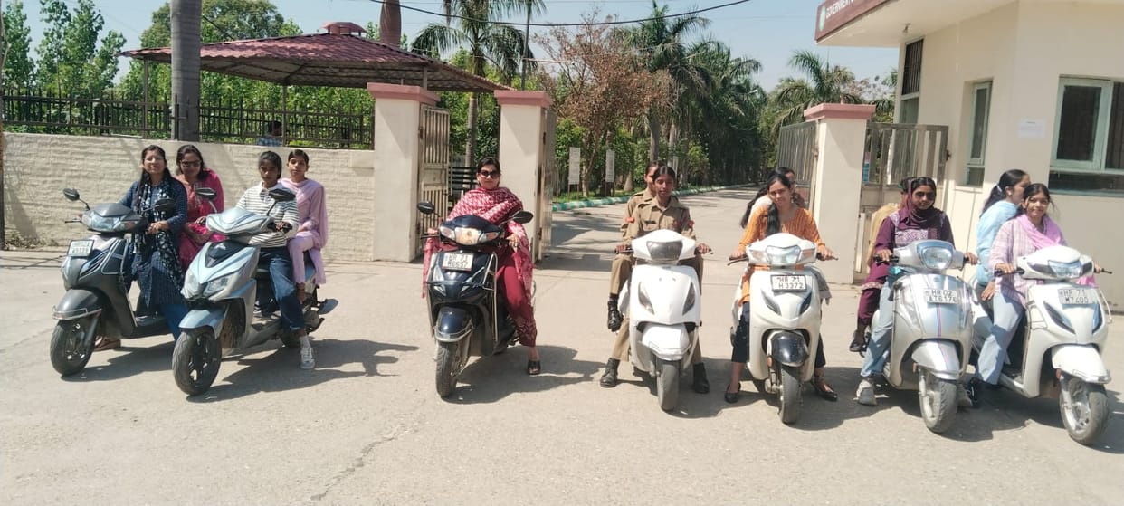 Message of women empowerment given through scooty rally