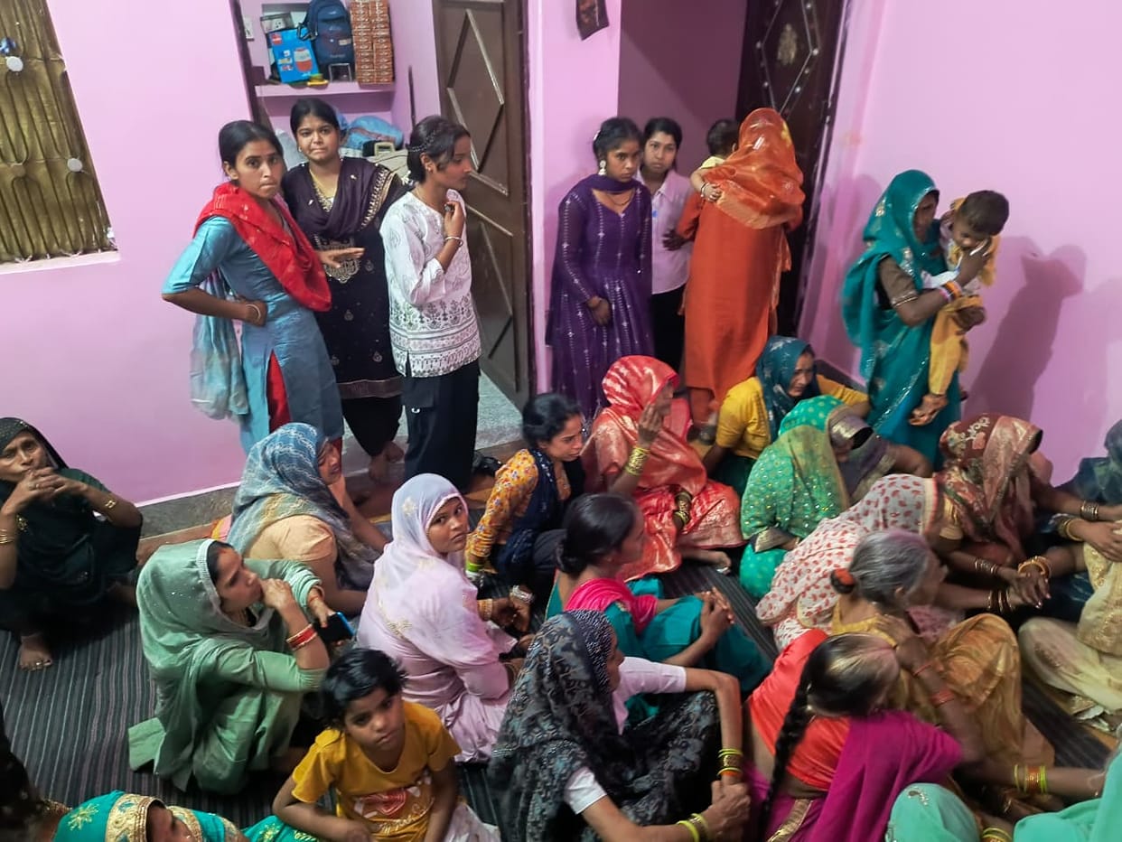 Uncle who was coming to give rice at niece's wedding dies in an accident