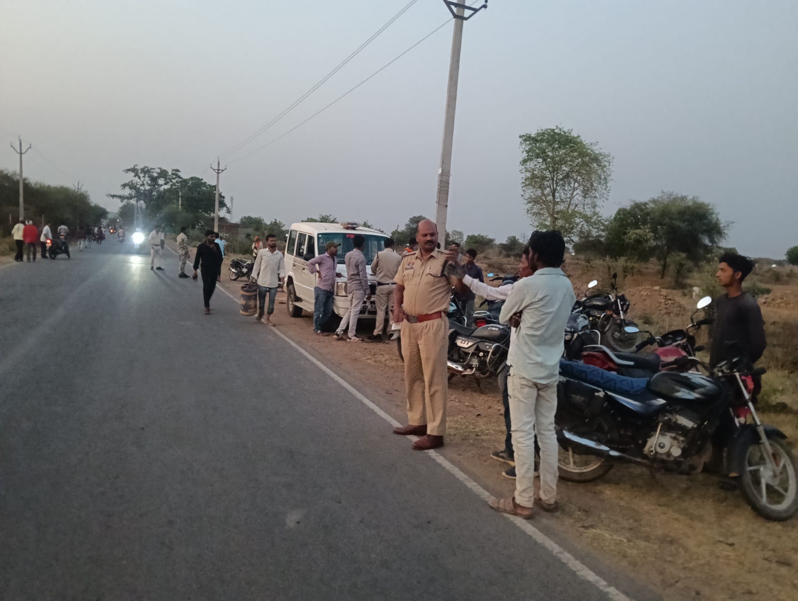 यातायात निगम तोड़ने वाले के खिलाफ कार्रवाई की है