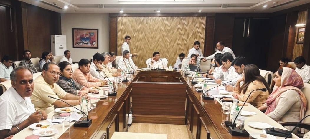 The Minister dispelled the Chairperson's misconceptions about the waste disposal plants in five cities